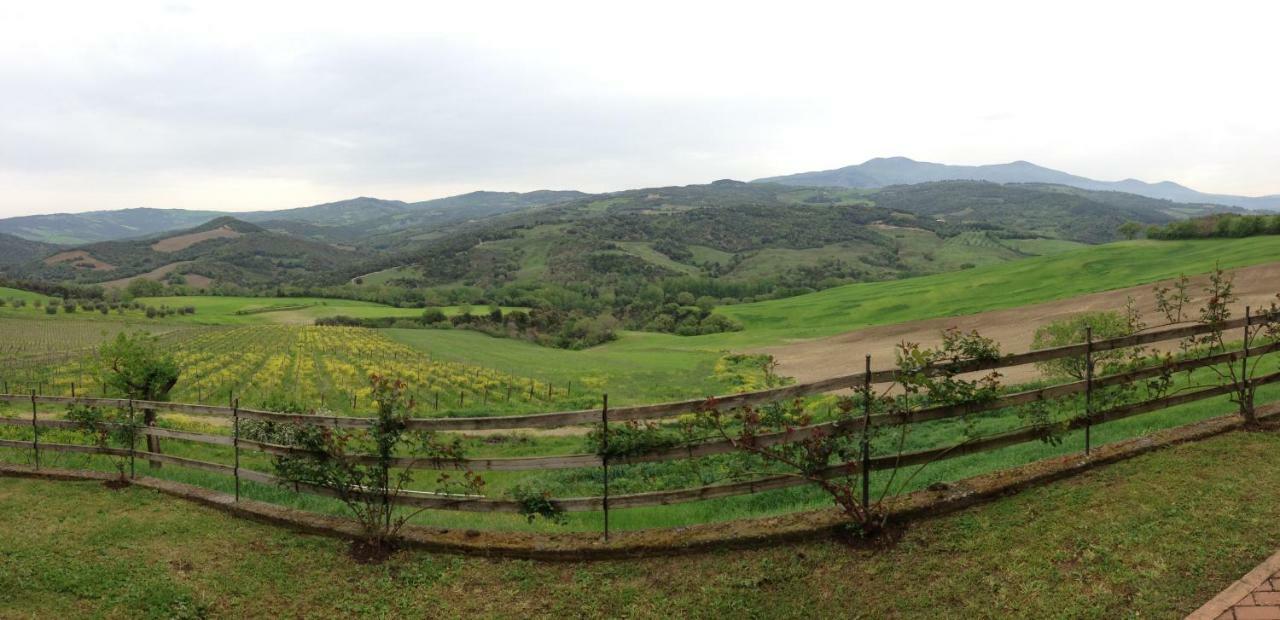 Agriturismo Podere Del Vescovo Montenero d'Orcia Exterior photo